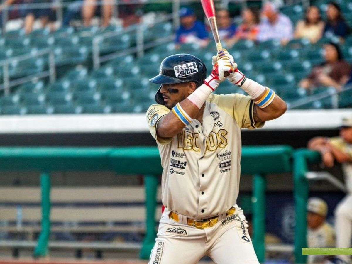 Danry Vásquez repetirá en México
