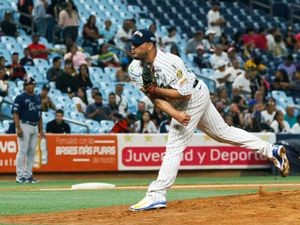 Jhoulys Chacín jugará con Saraperos en México