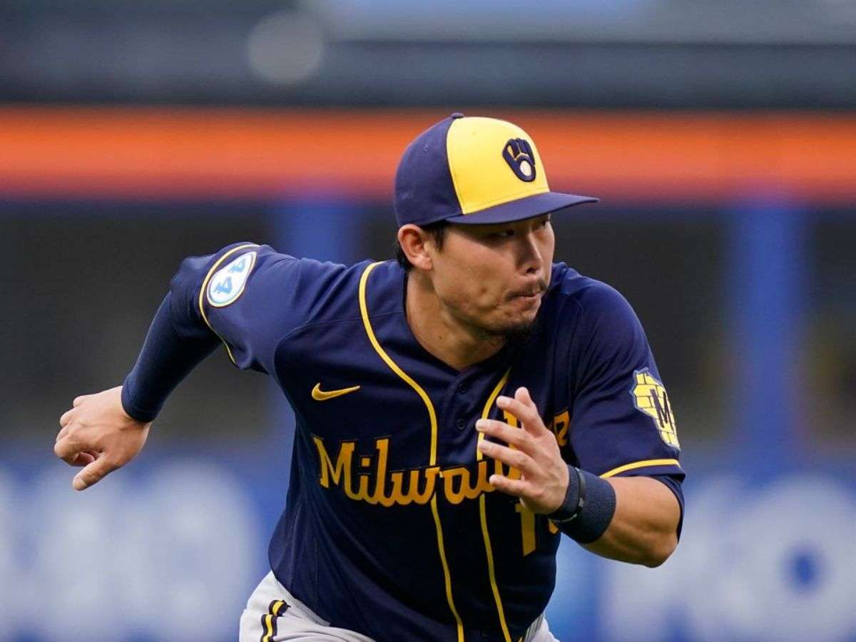 Keston Hiura y Tigres de Detroit llegan a un acuerdo