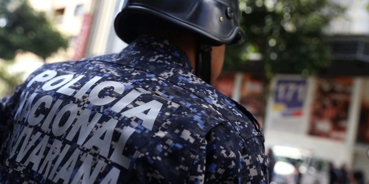 Presos 6 PNB que extorsionaban a gerentes de encomiendas en Anzoátegui