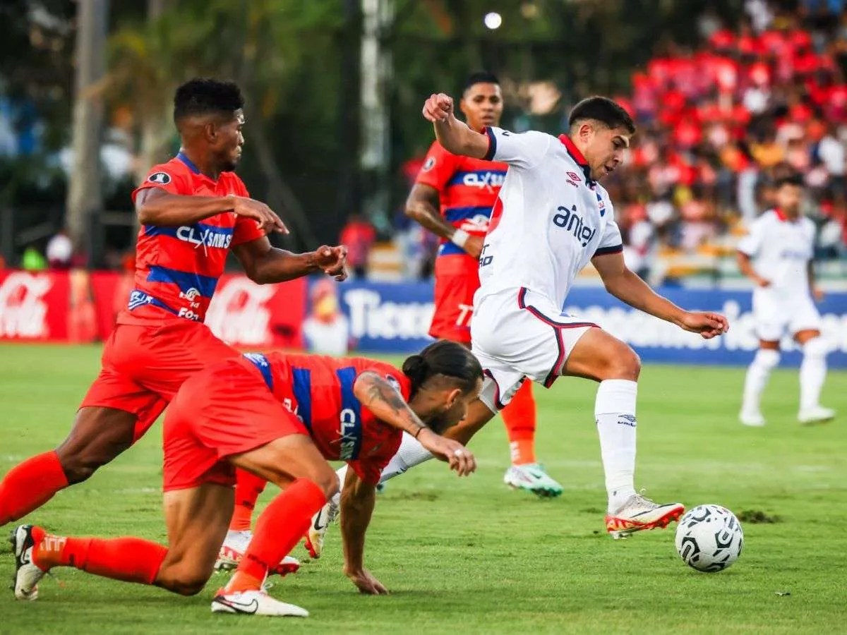 Se hizo (mala) costumbre - Líder en deportes