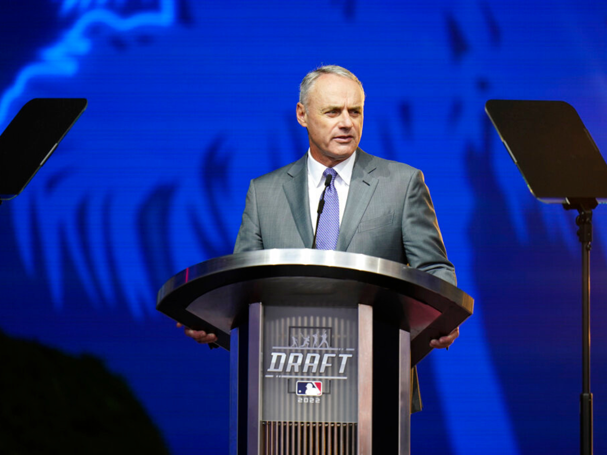 Rob Manfred será comisionado de MLB hasta 2029