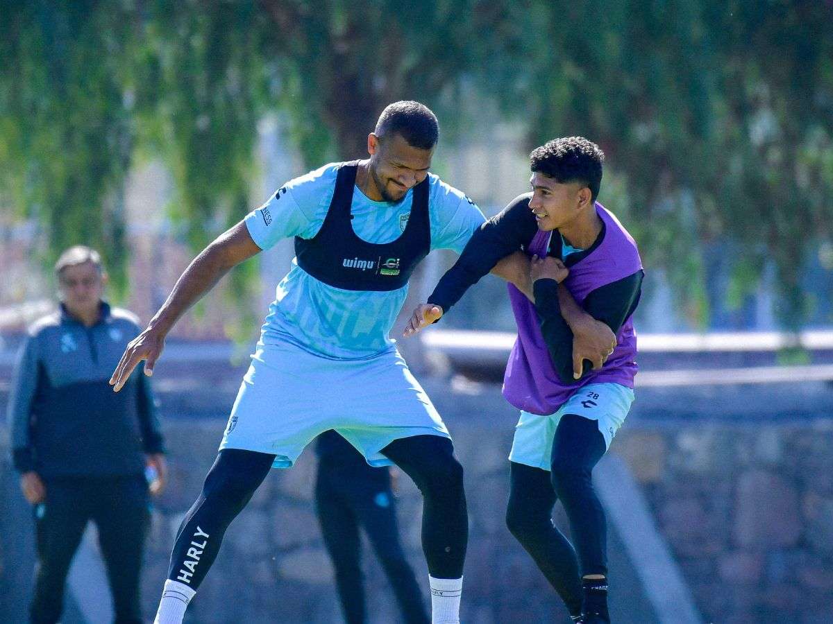 Rondón asume el rol de líder con los jóvenes del Pachuca