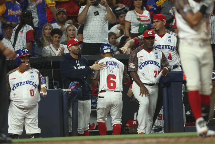 Tiburones de La Guaira cayó ante los Criollos de Cagua