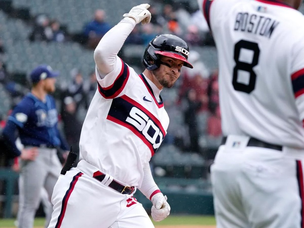 Yasmani Grandal será un Pirata en 2024
