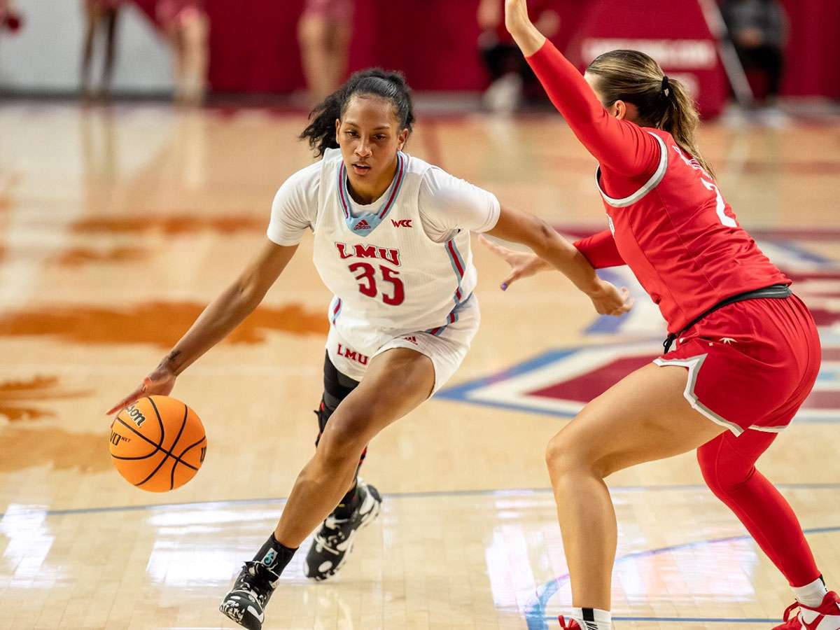 Alexis Mark cerró positiva cuarta temporada en la NCAA 