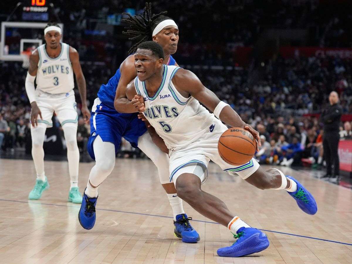 Timberwolves siguen en la lucha por la cima