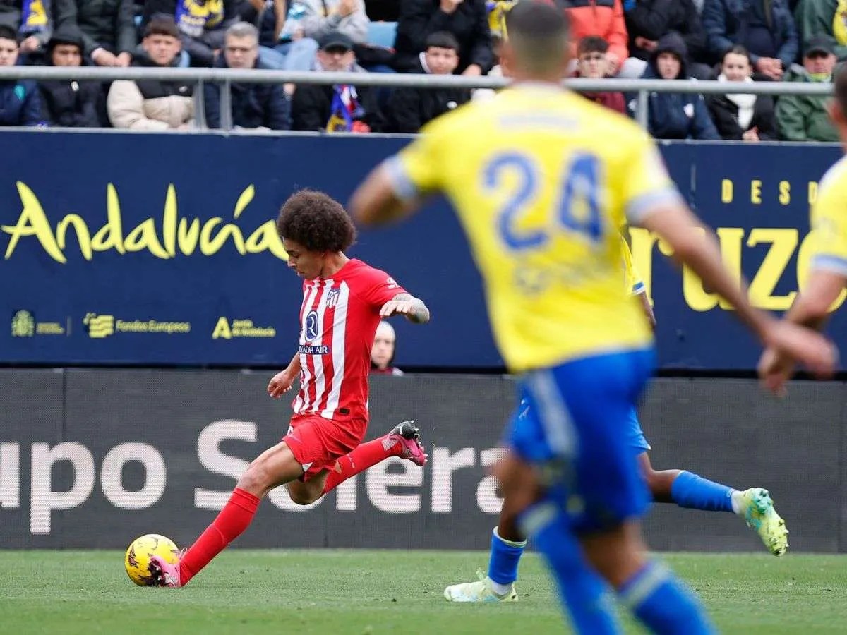 El Atlético de Madrid resbaló con el Cádiz