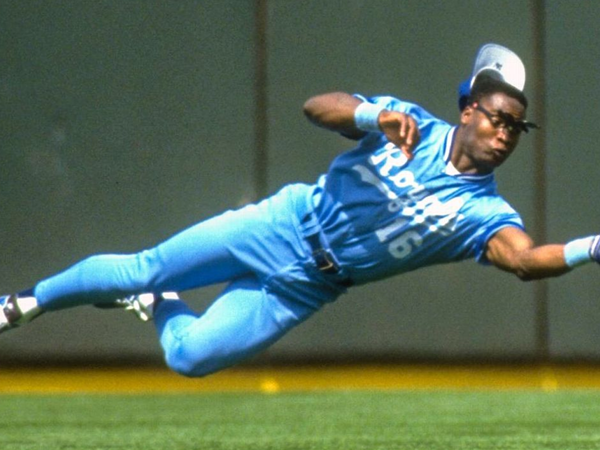 Bo Jackson será exaltado al Salón de la Fama de Reales