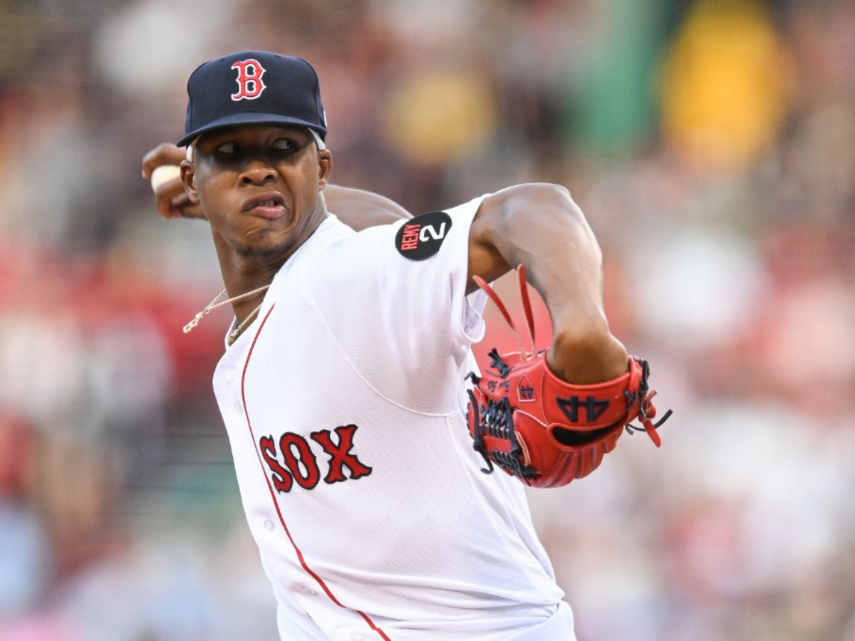 Boston oficializó extensión con Brayan Bello