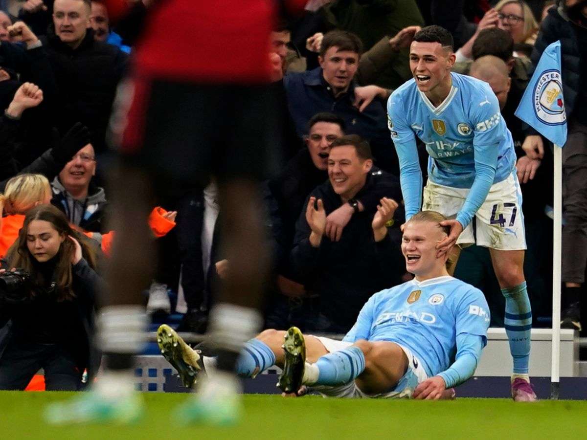 El City remontó de la mano de Phil Foden