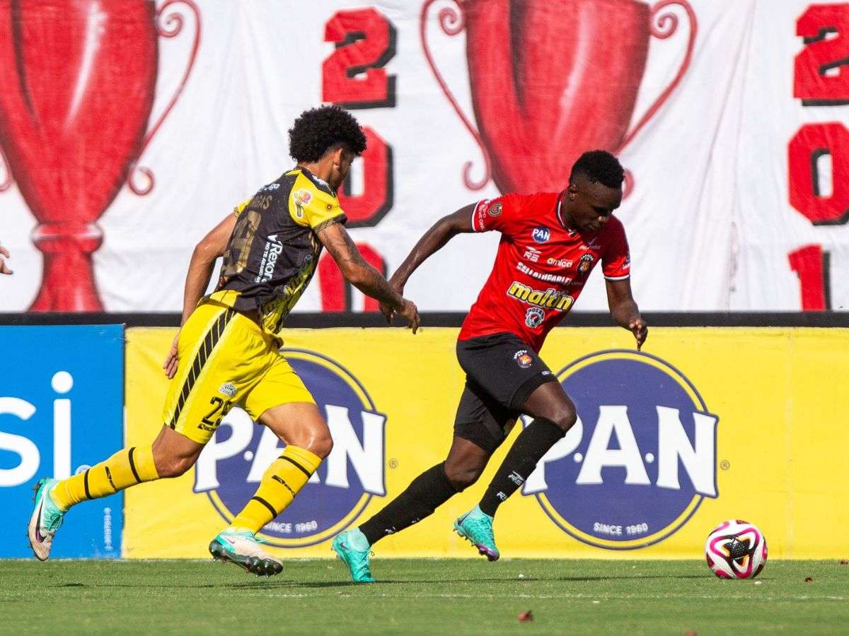 Caracas FC y Dvo. Táchira firmaron un nuevo empate