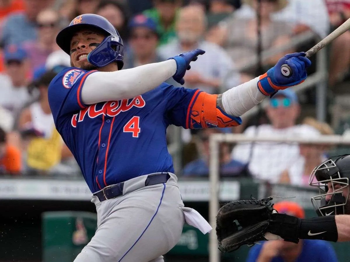 Francisco Álvarez va por la marca de Piazza