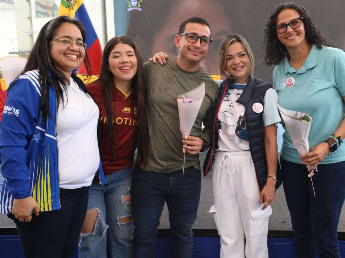 Gran Simultánea de Ajedrez Venezuela Mujer enaltece el deporte femenino