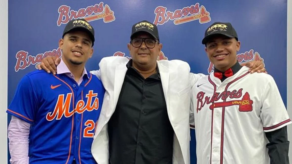 Los Tiburones de La Guaira firmaron a super prospecto venezolano José Perdomo