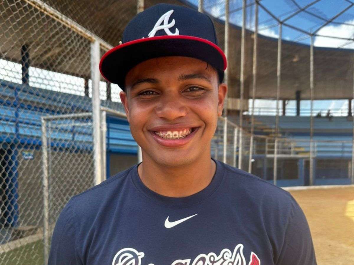 José Perdomo es la nueva firma de Tiburones