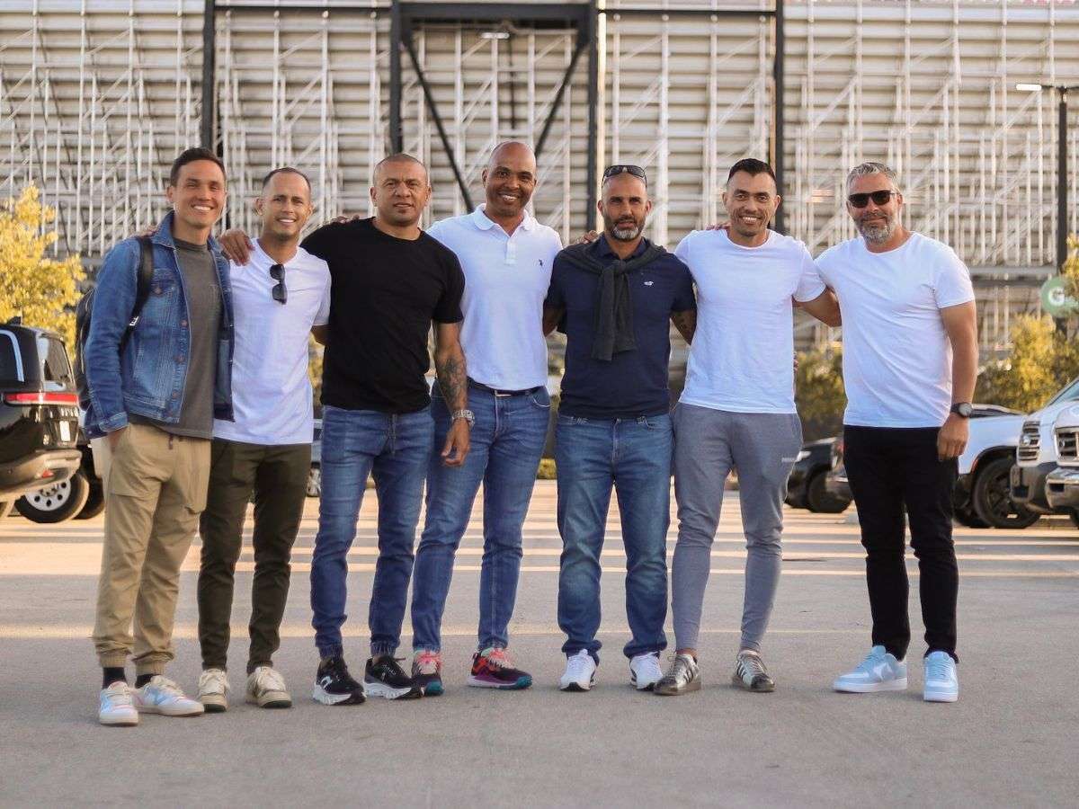 La Vinotinto tuvo una visita de sus leyendas