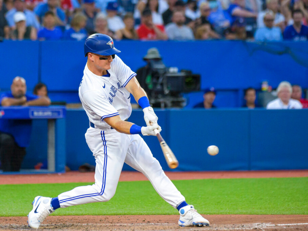 Matt Chapman pacta con los Gigantes