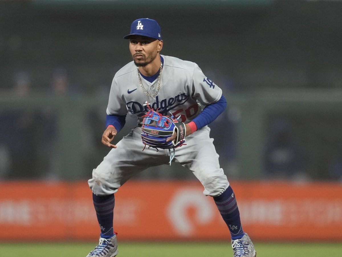 Betts se queda con el campocorto de los Dodgers