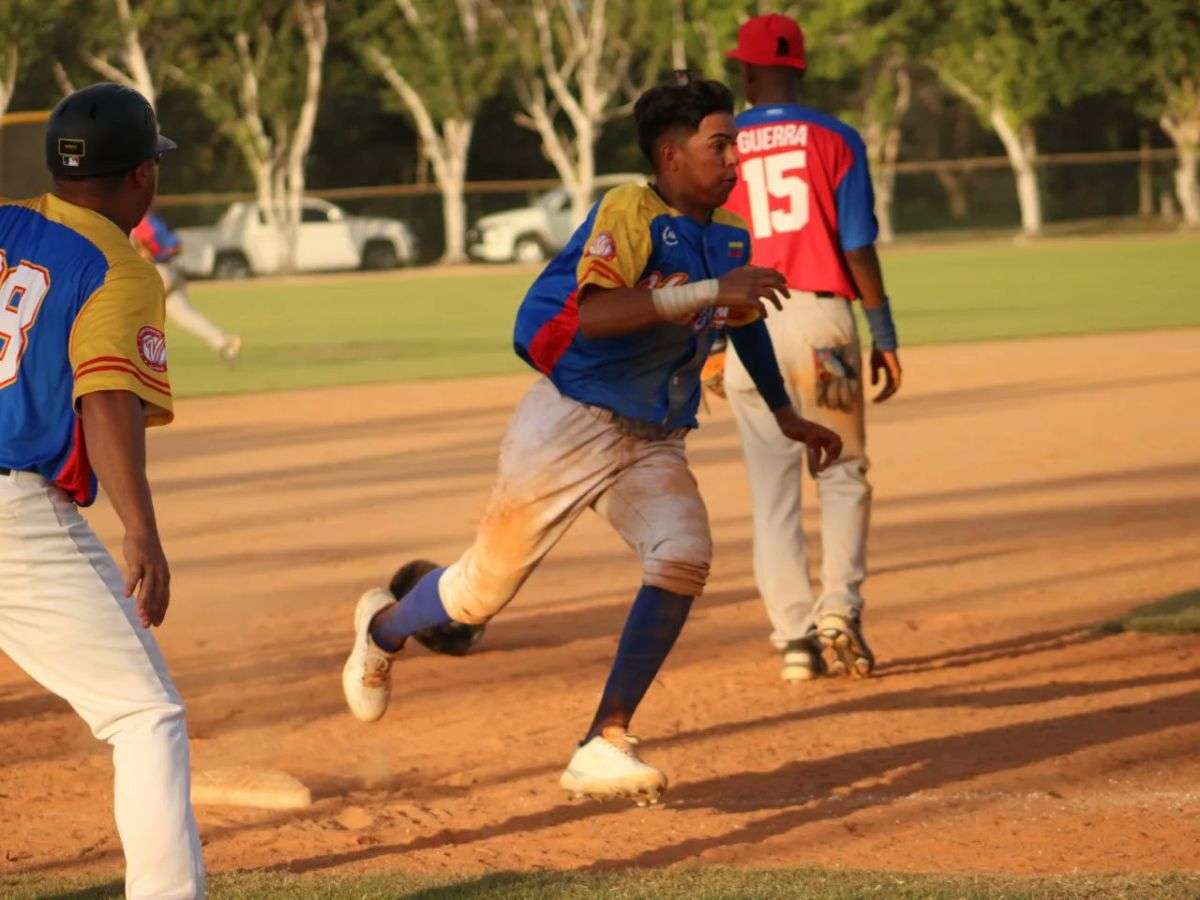 Team Beisbol U15 mantiene el invicto en el Premundial