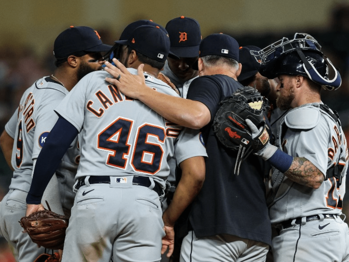 Extraña la jugada de triple play en MLB