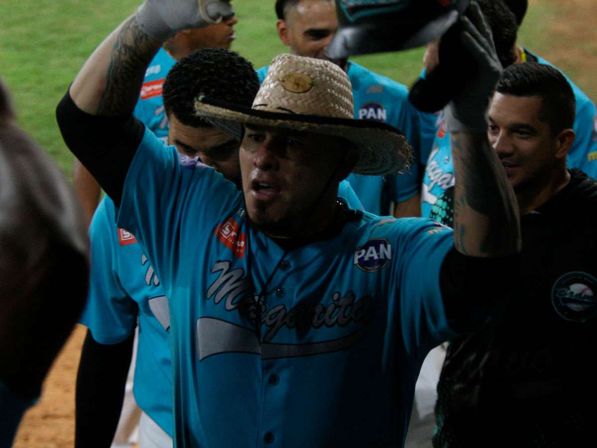 Comenzaron las reparaciones en el Estadio de Guatamare