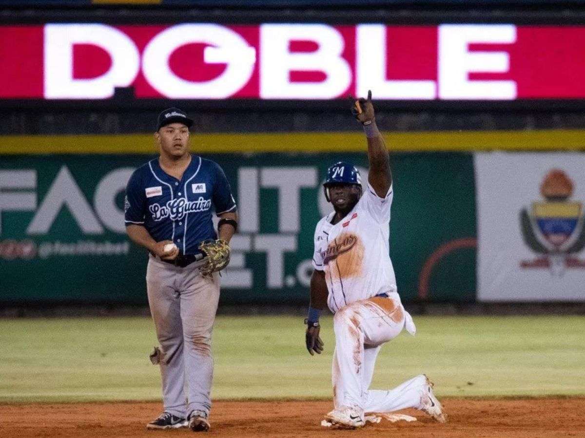 Yoel Yanqui regresa a Marineros de Carabobo