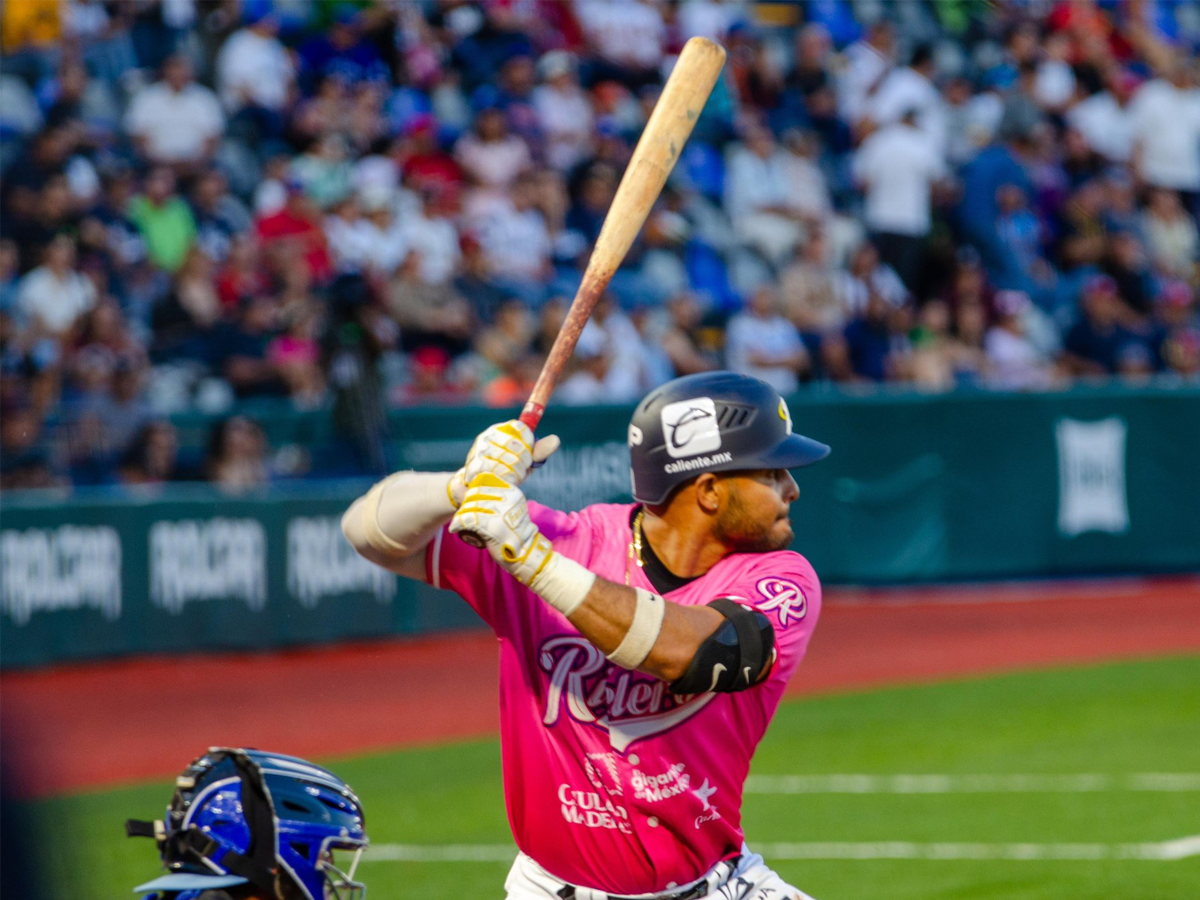 Ángel Reyes hizo estragos ante Jalisco