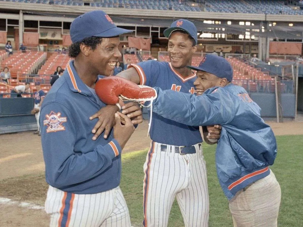 Dwight Gooden recibe homenaje de los Mets