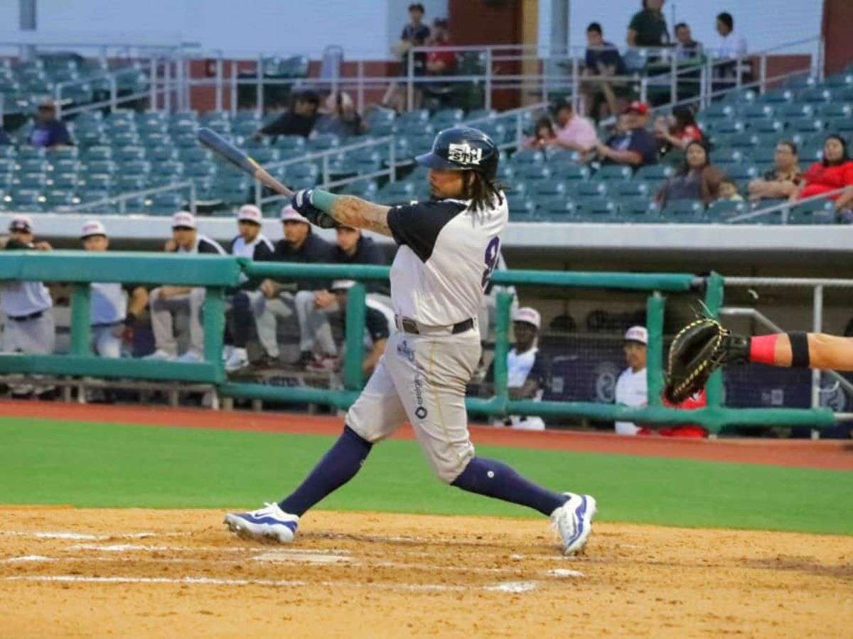 Freddy Galvis demuestra su poder en México