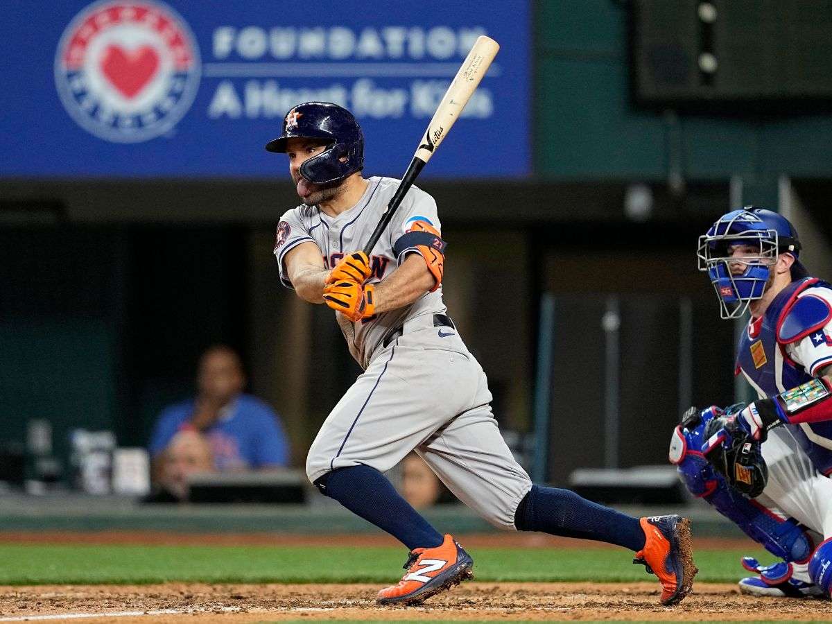 José Altuve ante imparable con Astros