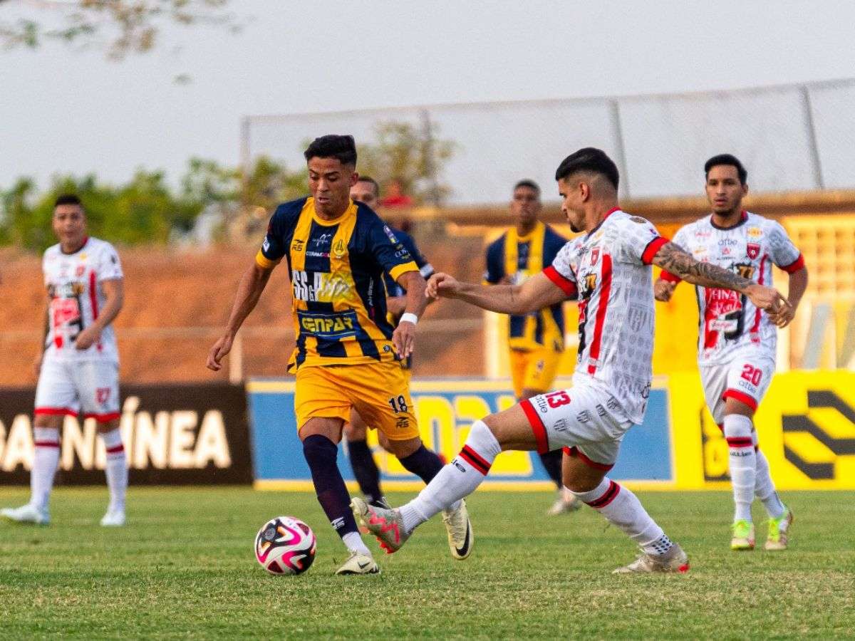 Angostura abre de visitante el cuadrangular del grupo B