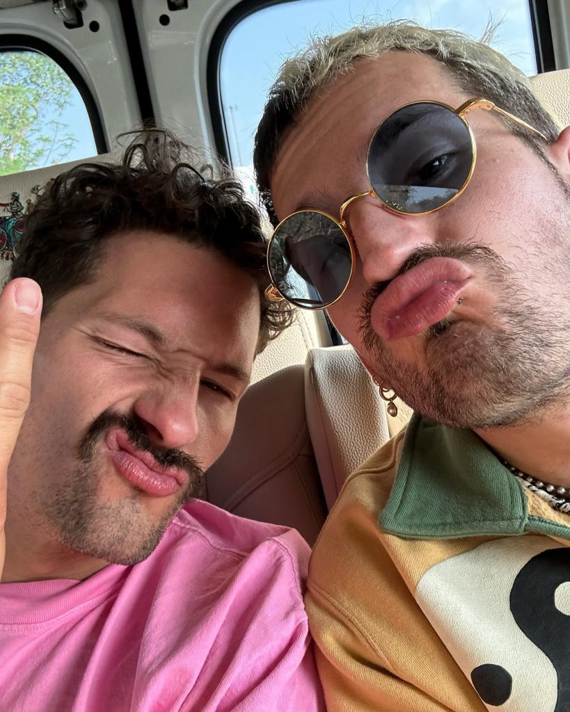 Mau y Ricky se pasean por Apure en su nuevo video ‘Gran día’
