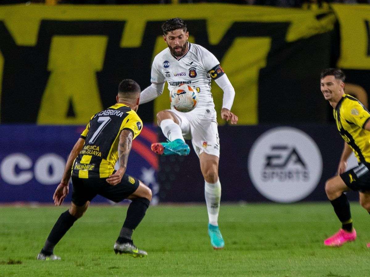 El Caracas no vio luz ante Peñarol