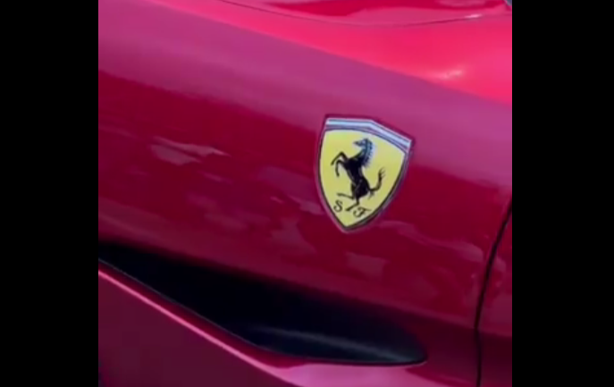 Ferraris y el pádel también formaron parte del Dracufest en Puerto Cabello