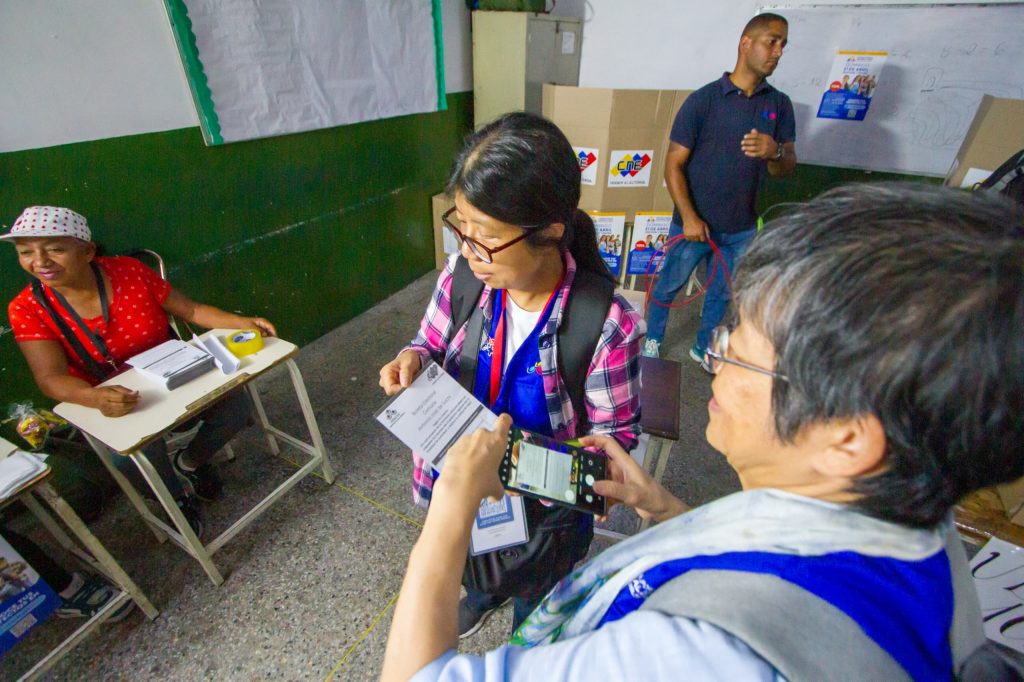 Veedores internacionales: Consulta Popular hecho inédito en el mundo