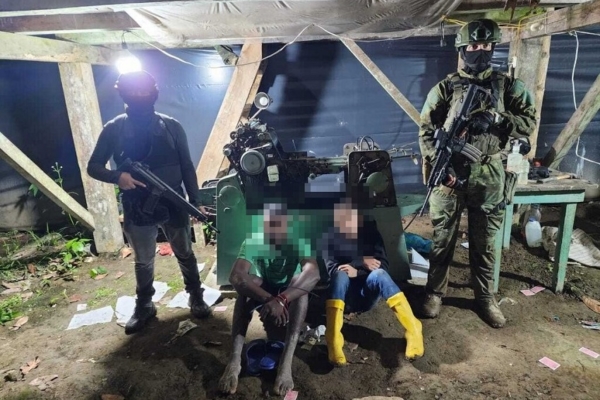 Detienen en Ecuador a una banda de falsificadores de dólares con billetes venezolanos