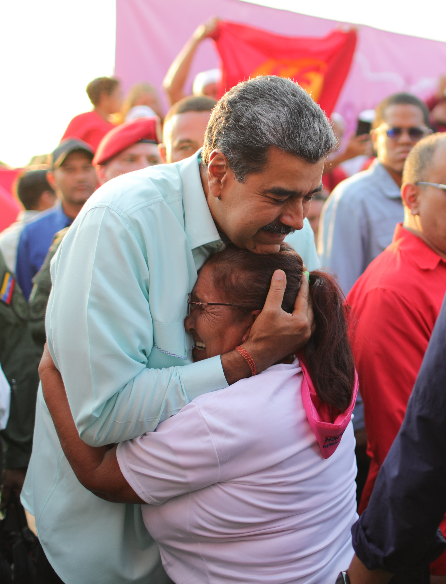 Maduro: Avanzamos en la recuperación de los derechos sociales