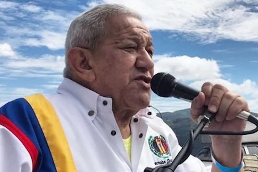 Bernabé denunció a opositores apátridas
