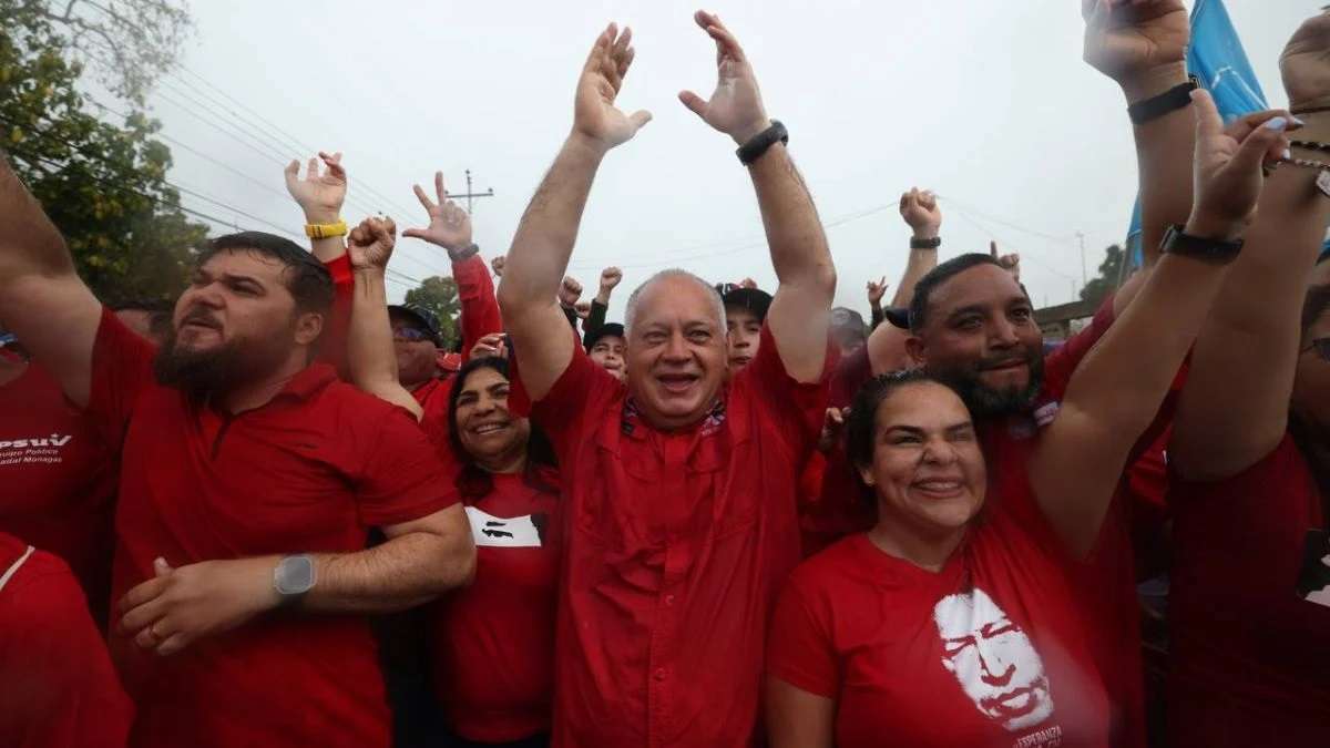 Cabello a los gringos: agarren su candidato y vean que hacen