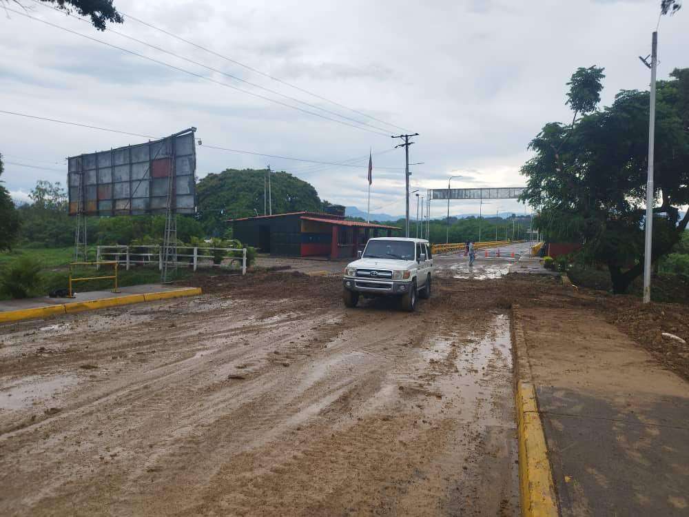 Restituido paso por puente binacional Francisco De Paula Santander