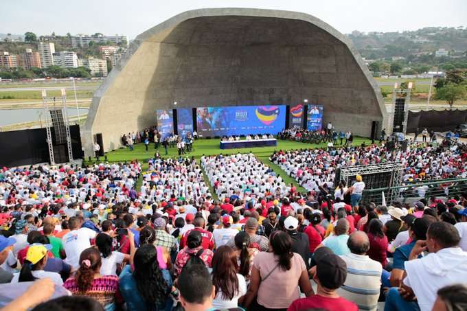 Maduro encabeza lanzamiento de la Gran Misión Abuelos y Abuelas