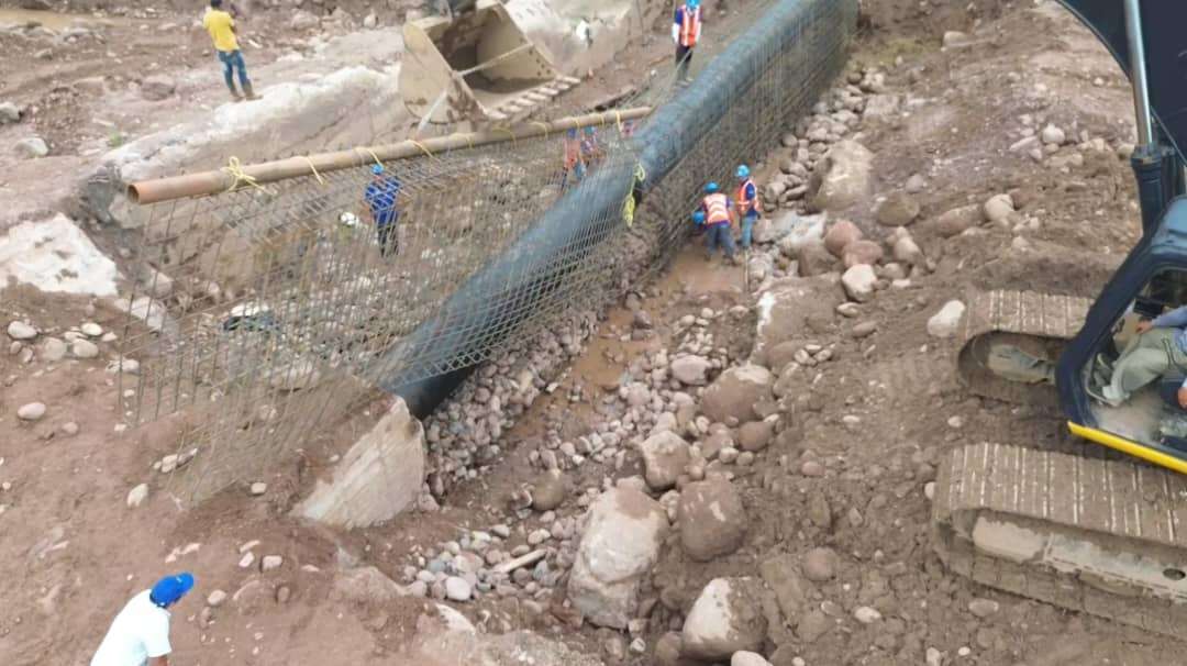 Ejecutan obras de protección en tuberías de agua potable en Táchira