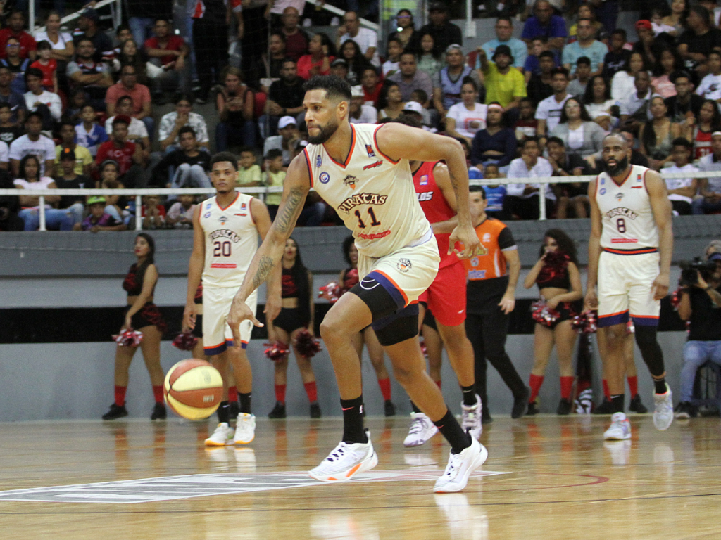 Javinger Vargas repite con Piratas de La Guaira