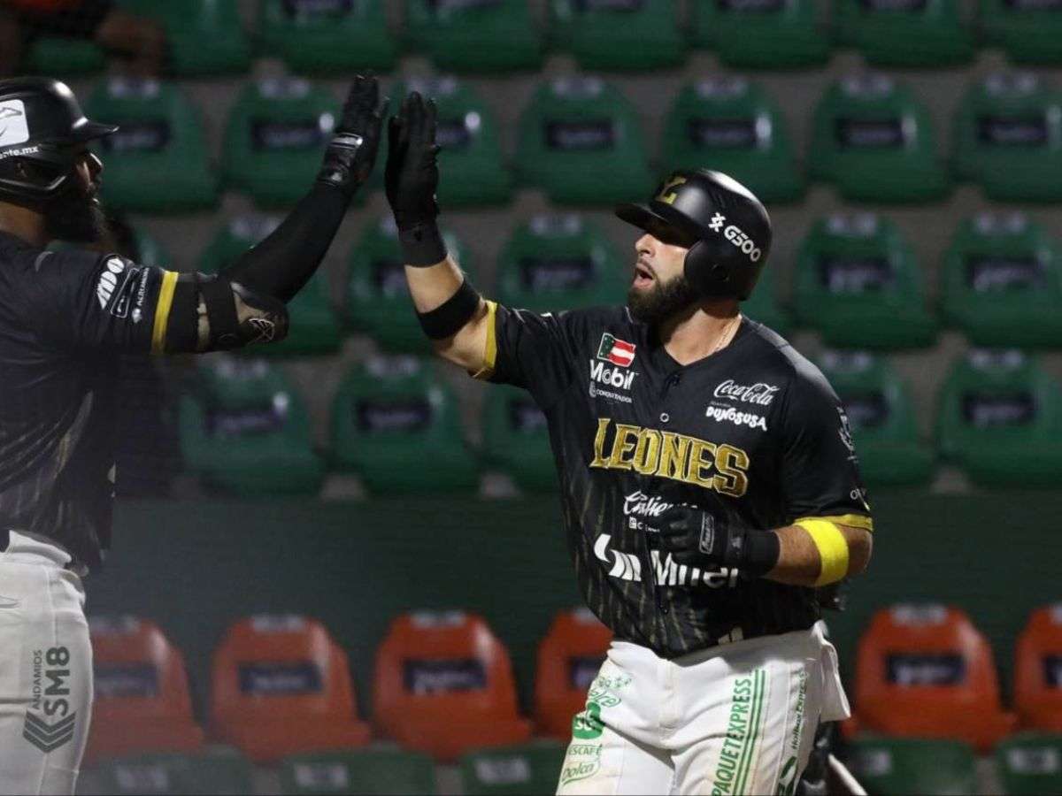 José Peraza rozó la escalera en México