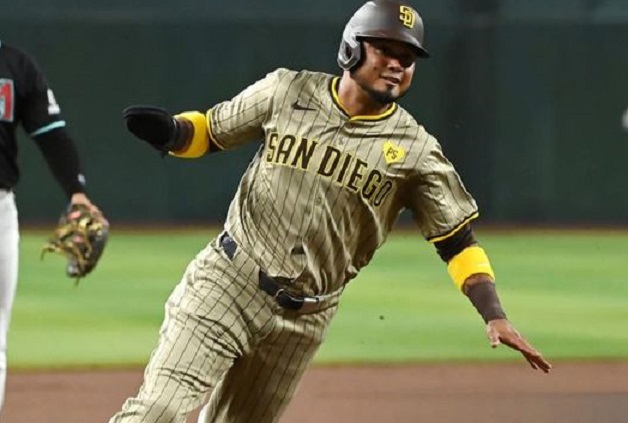 Luis Arraez hace historia tras convertirse en el primer jugador de Los Padres que debuta con 4 hits