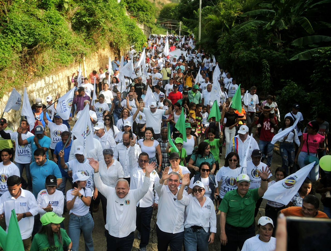 Luis Eduardo Martínez juramentó a promotores del triunfo del 28J en San Juan de Los Morros
