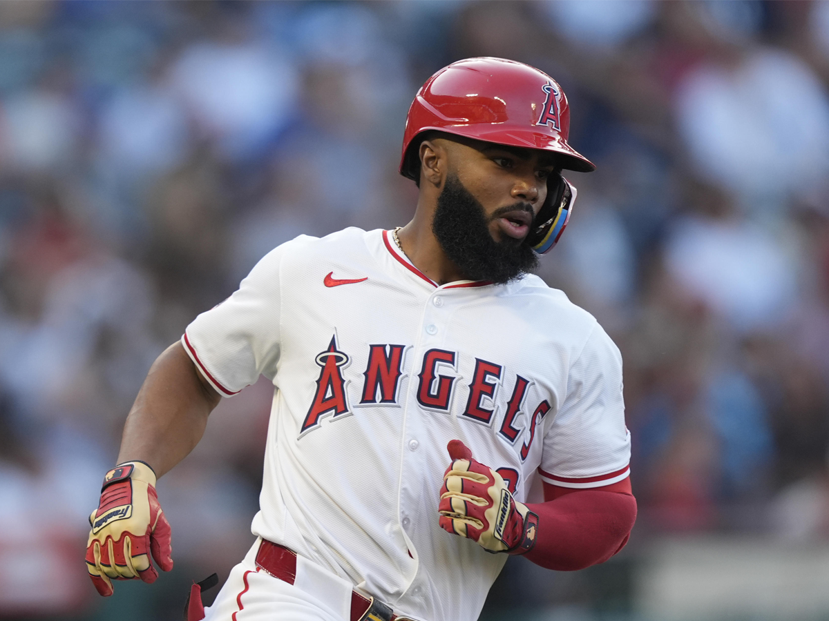 Luis Rengifo sorprende con su bateo en Angelinos
