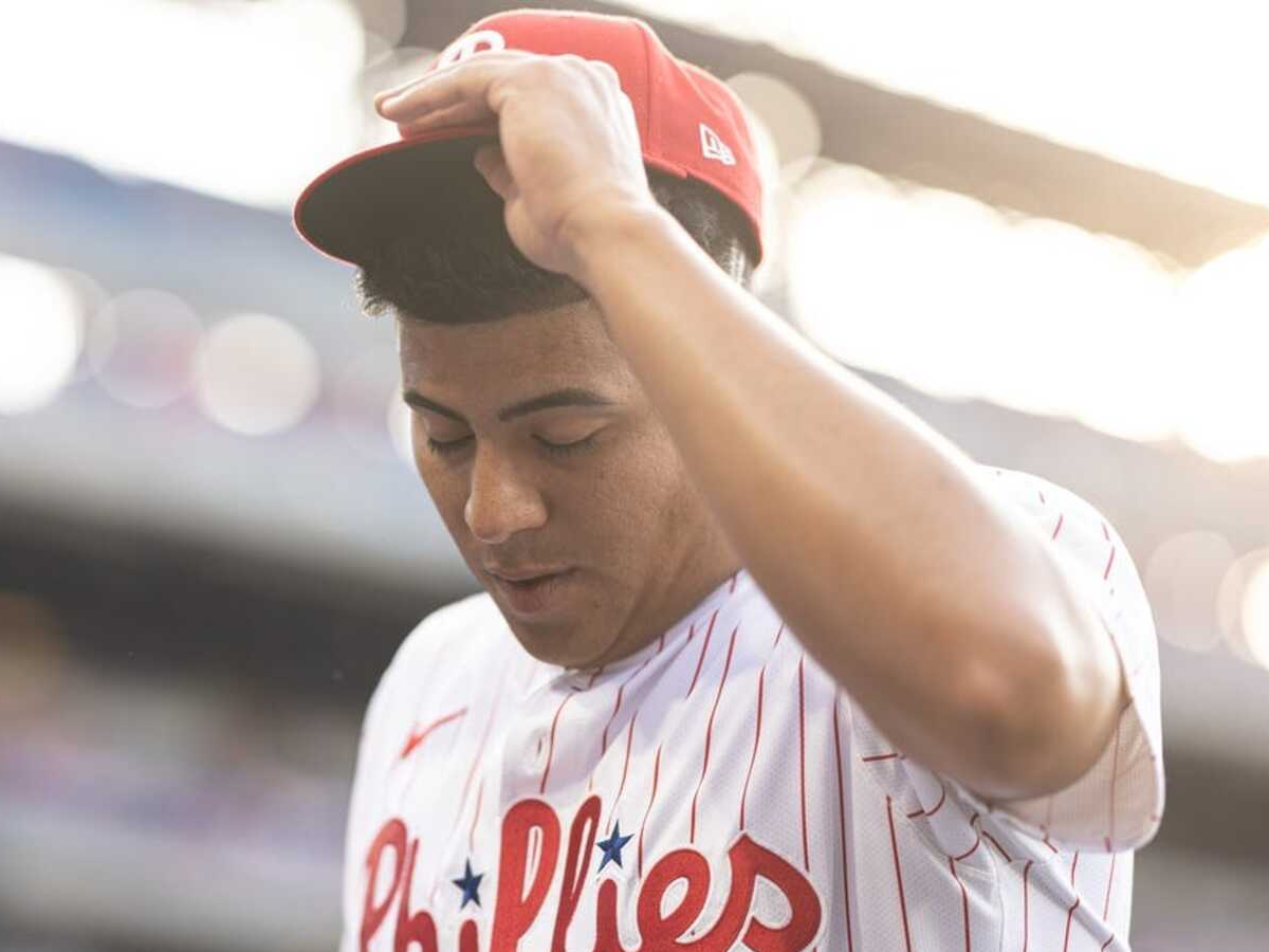 Rockies le propinaron primer revés a Ranger Suárez