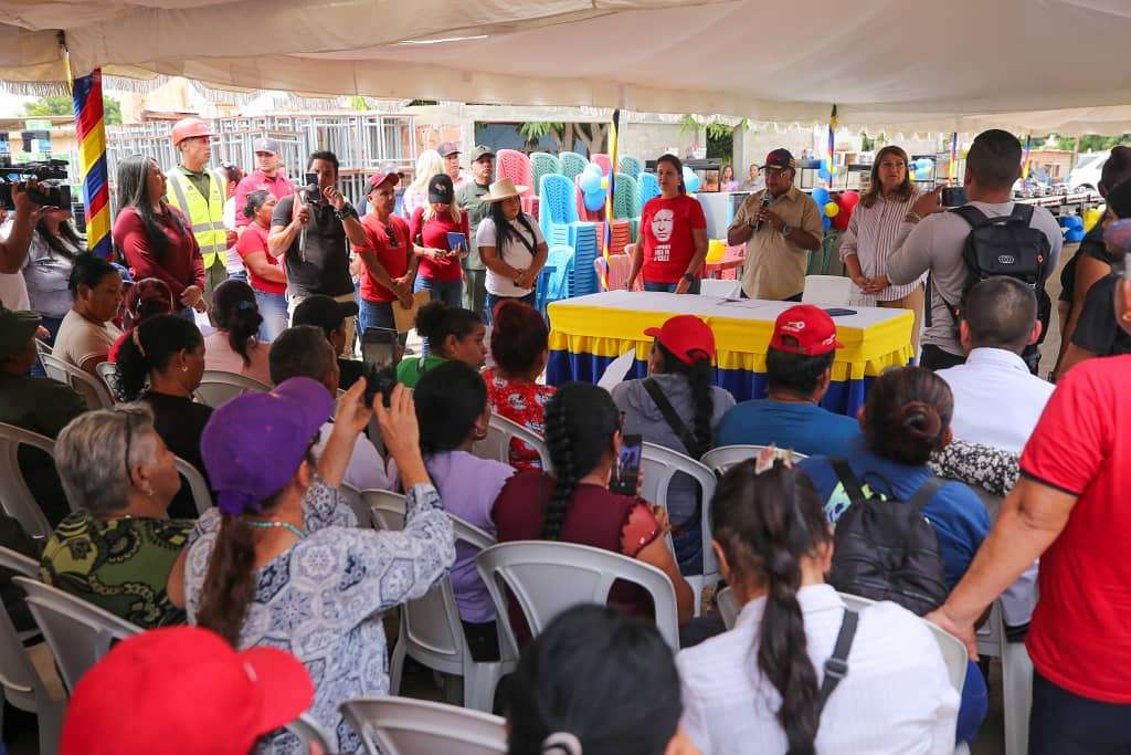 Dotan a más de 50 bases de misiones en Zulia